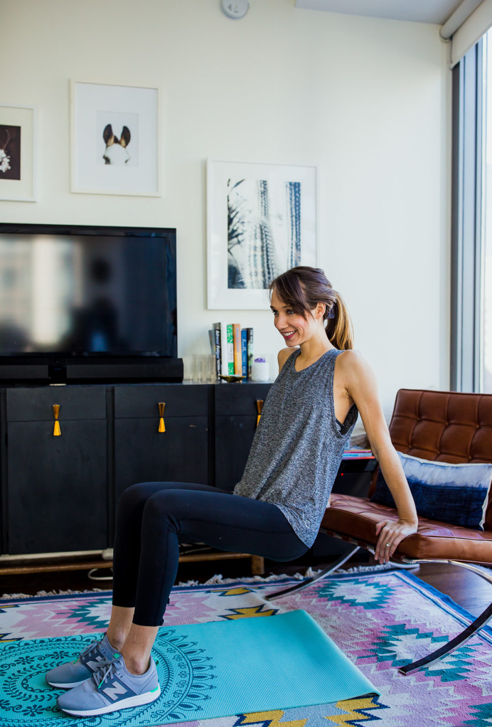 A Quick 7-Move Home Workout (Perfect for Travel, Too!)