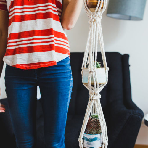 macrame plant hanger