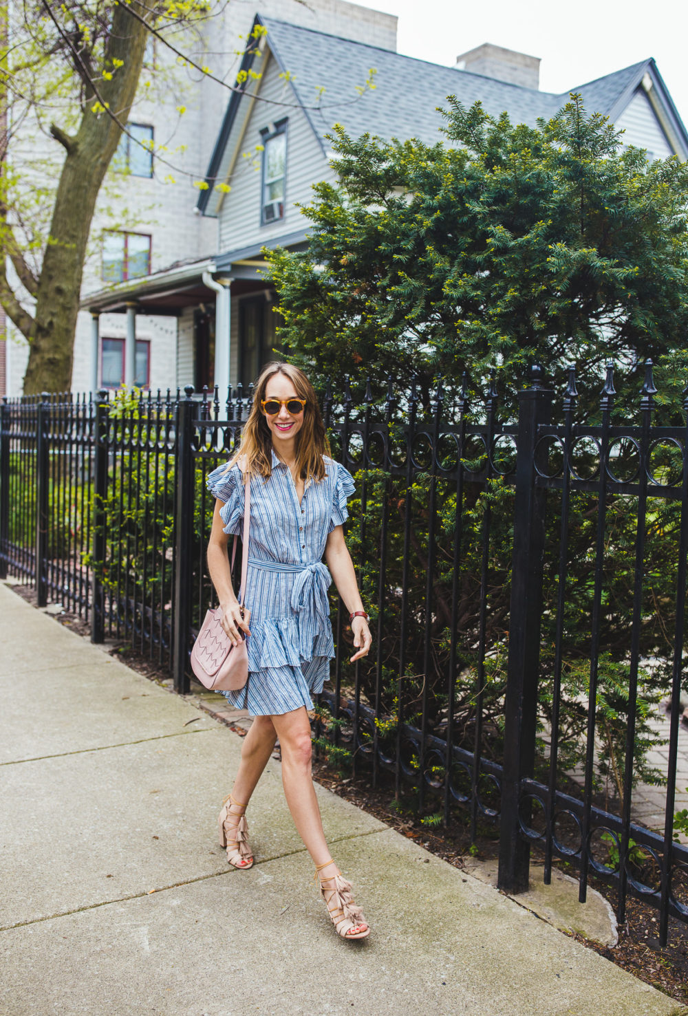 20 Classic Blue & White Pieces