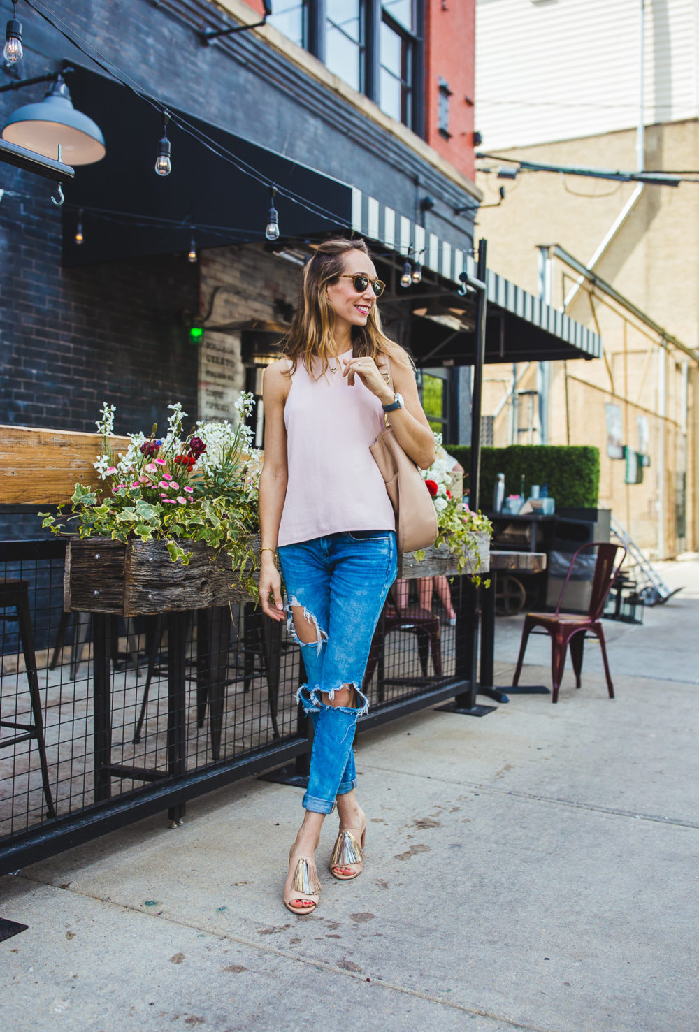 Weekend Plans & The Perfect Sleeveless Top