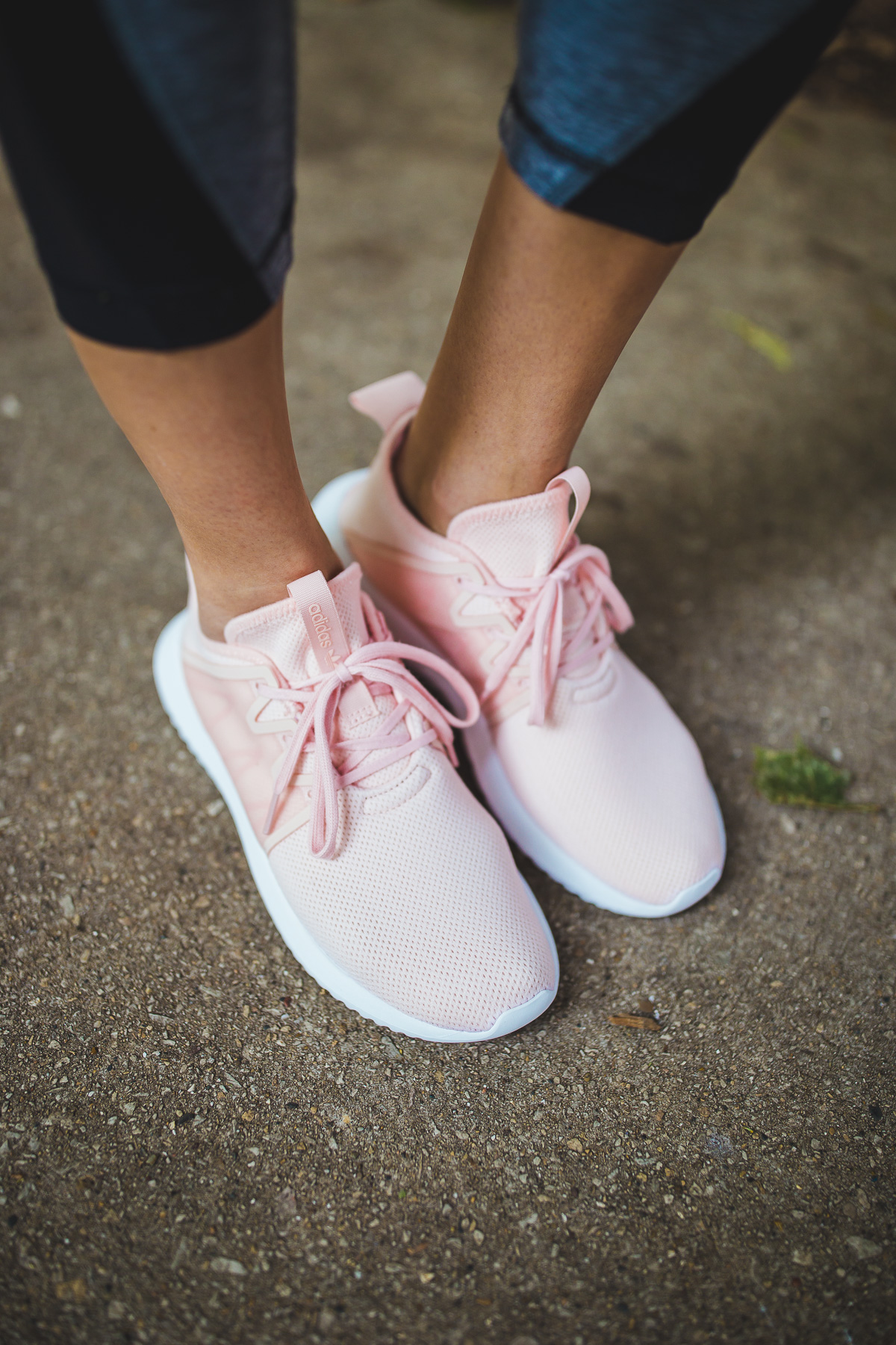 good sneakers for pregnancy