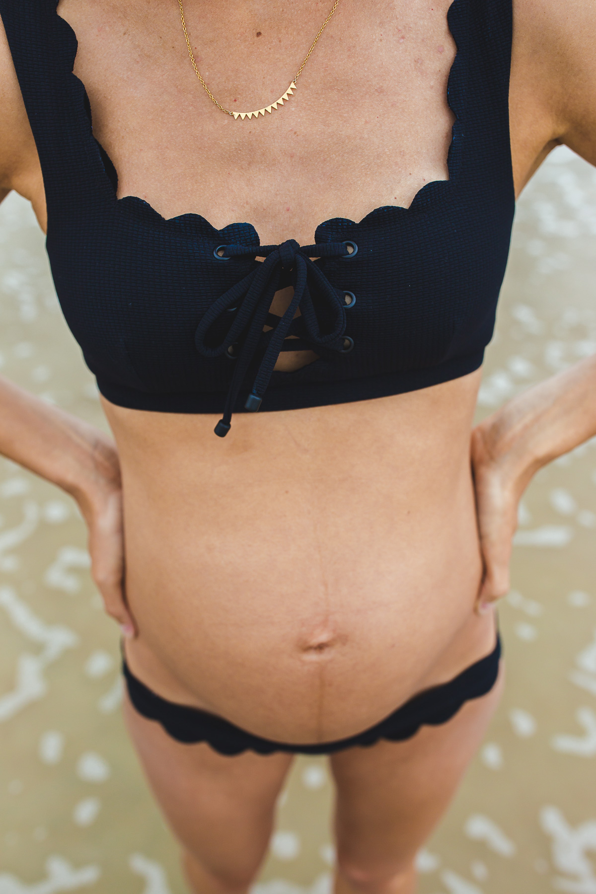 scalloped bikini, pregnancy fashion