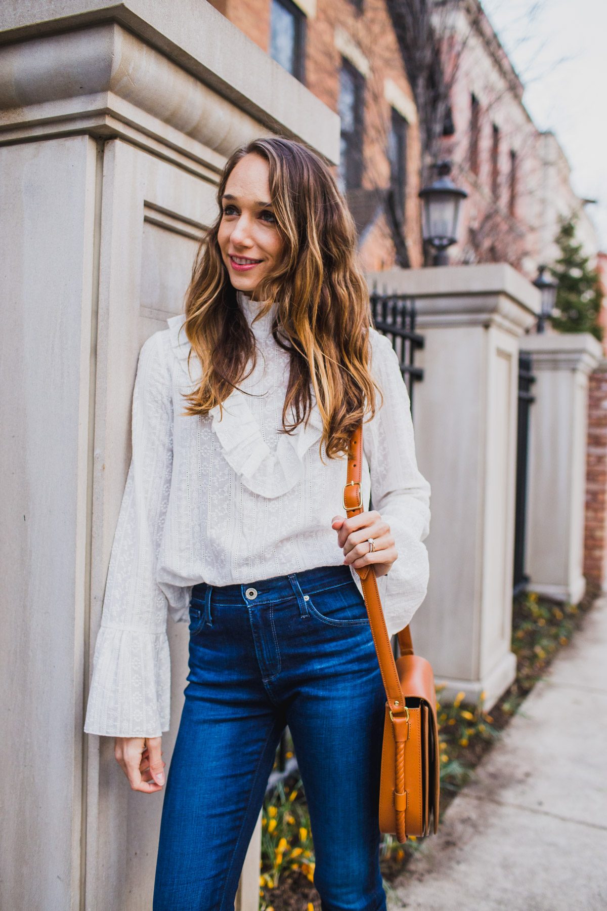 white top and jeans outfit
