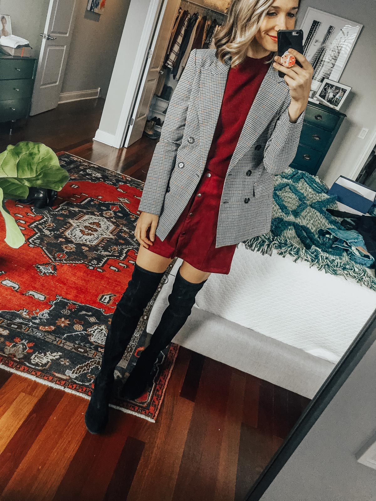 how to wear a plaid blazer