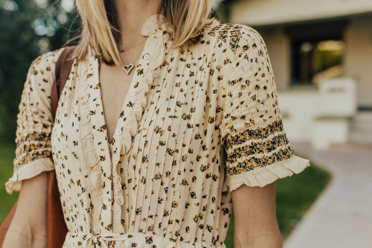 dress details