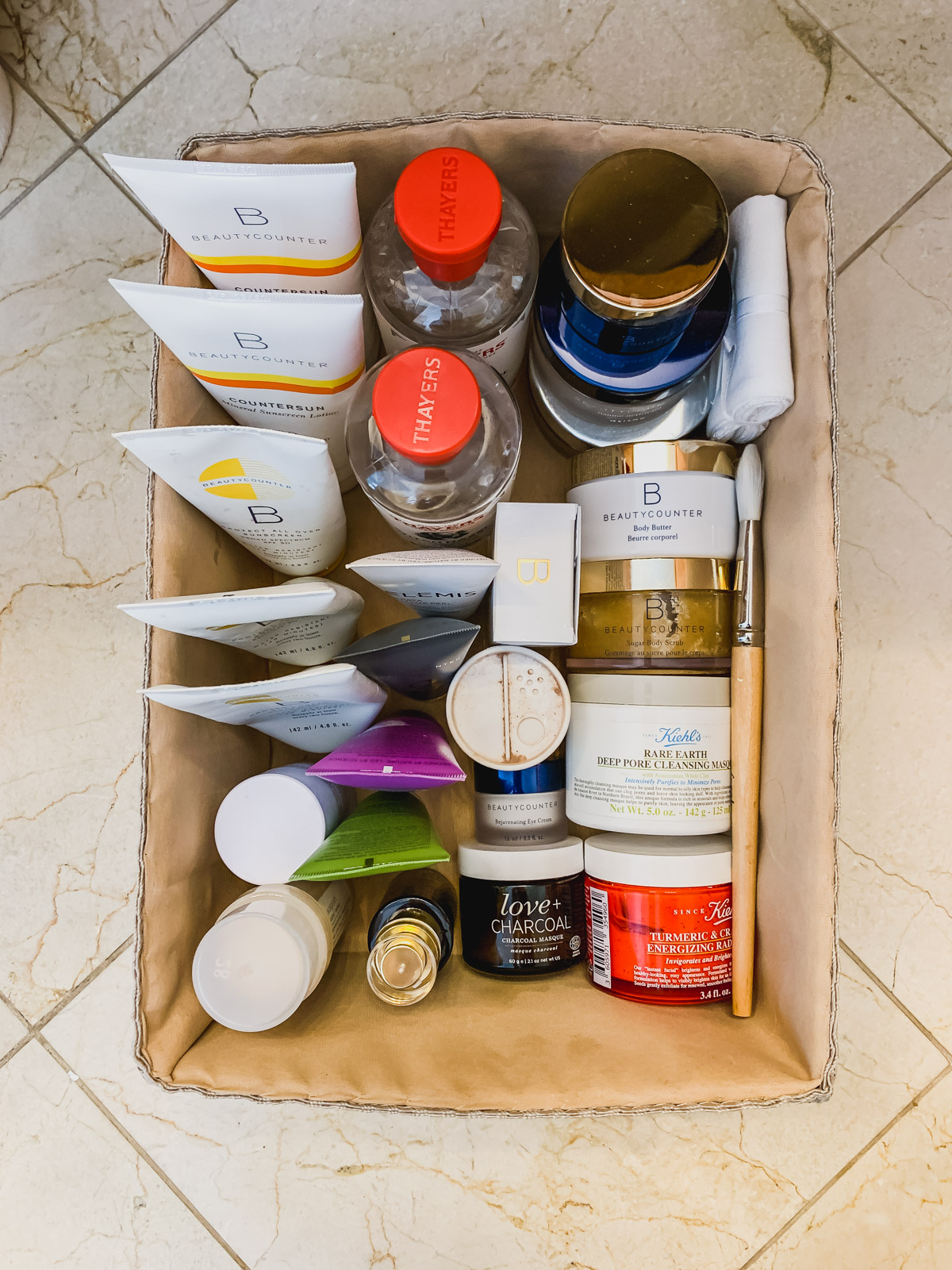 bathroom organization