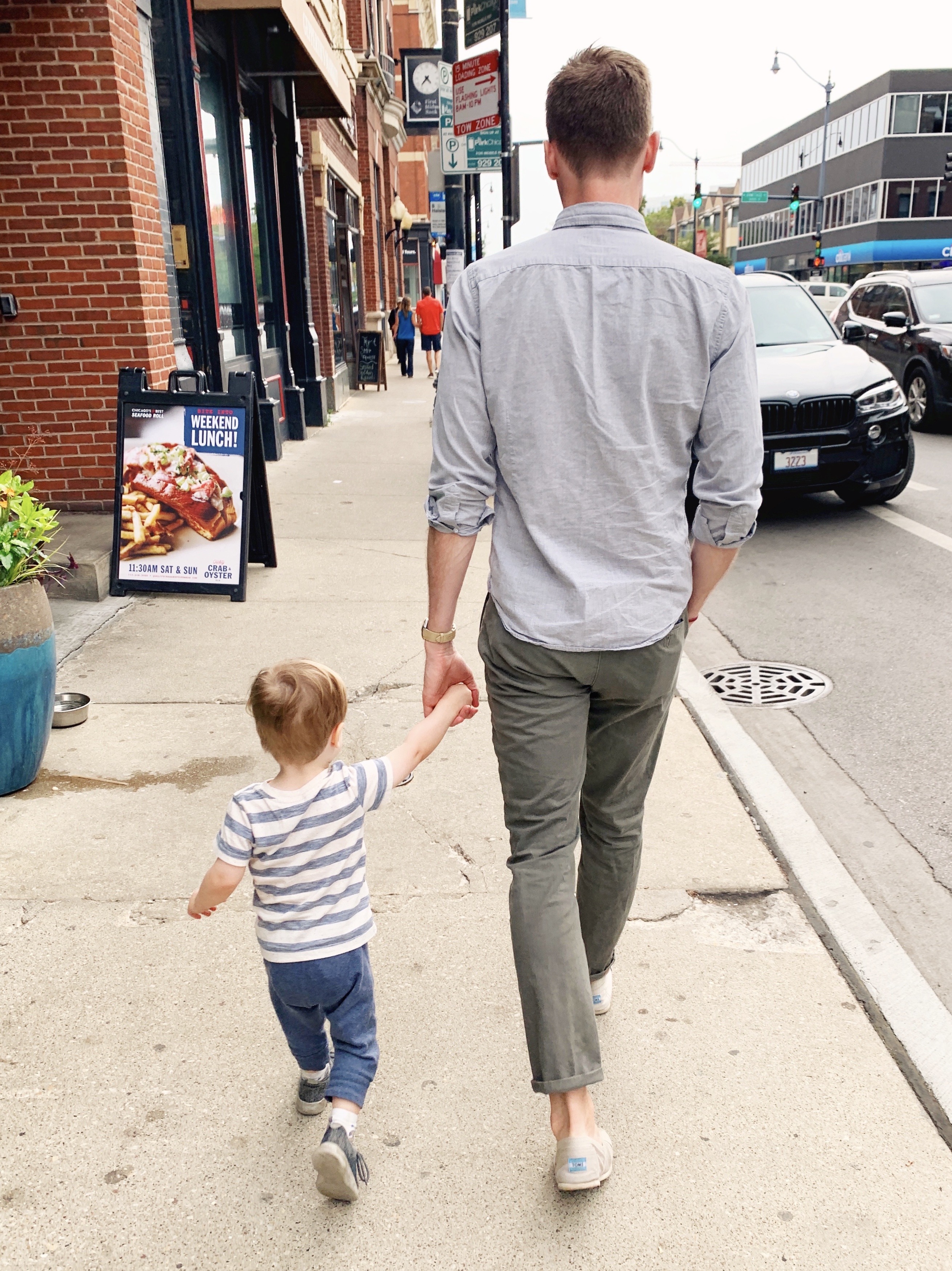how to deal with toddler tantrums
