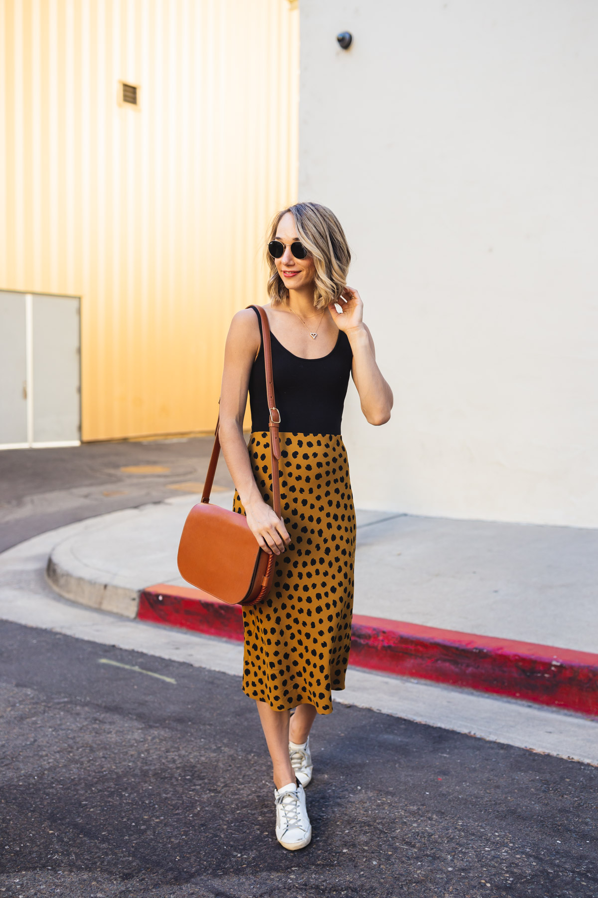 leopard skirt outfit ideas