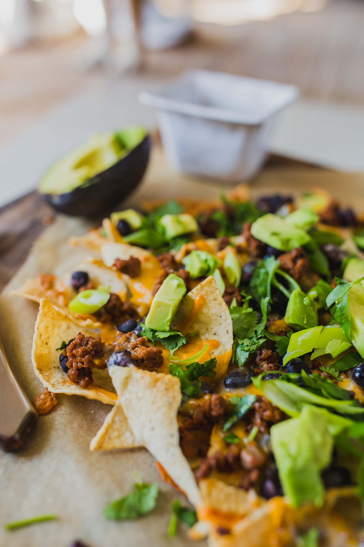 Easy nachos recipe #healthynachos #cleaneating #grainfree #grassfedbeef