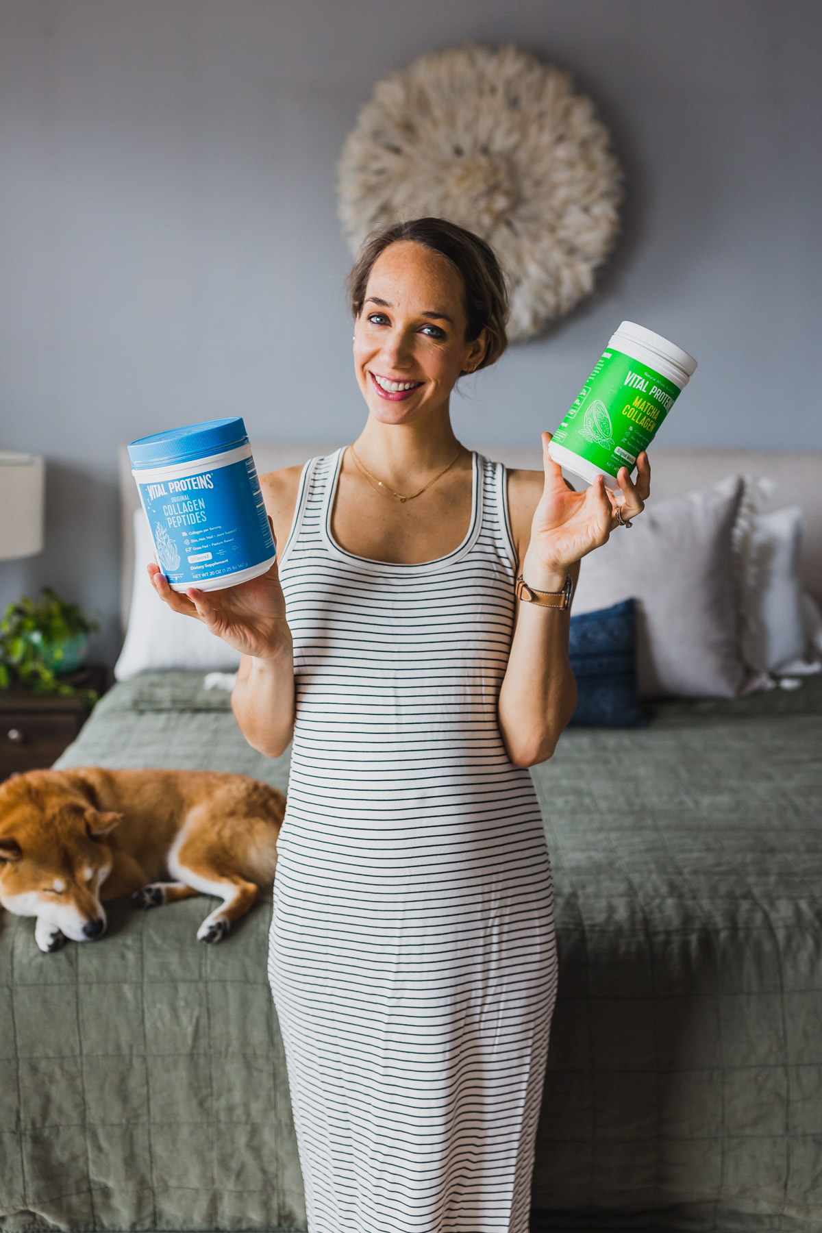 The collagen powder benefits are seriously amazing! Every morning I mix in a scoop or two into my morning breakfast smoothie to improve gut health, aid digestion, and for healthy hair skin and nails. The collagen benefits for skin are known, but I'm sharing a bunch of other benefits you might not know about. Plus, some collagen peptides recipes so you can easily work this superfood into your daily healthy living. Click through for collagen benefits, clean healthy recipes and more wellness tips! #collagenpeptides #collagenbenefits #healthyliving #cleanhealthyrecipes