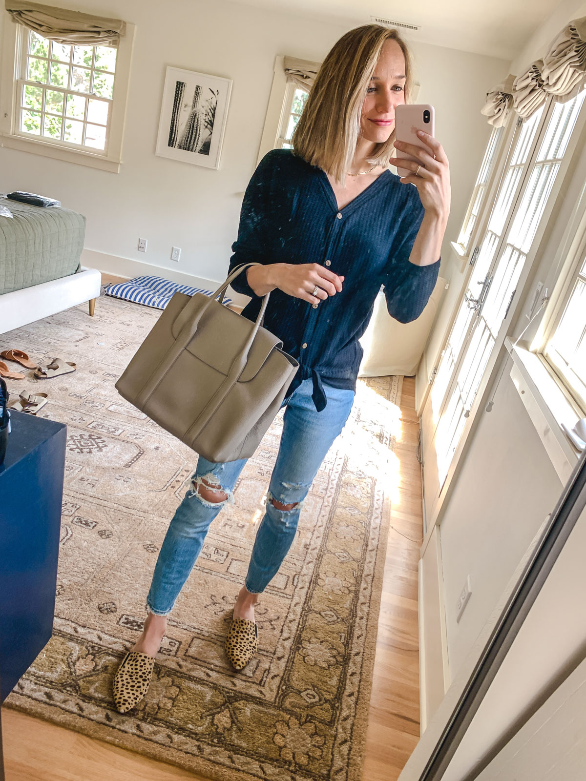 black tee outfit