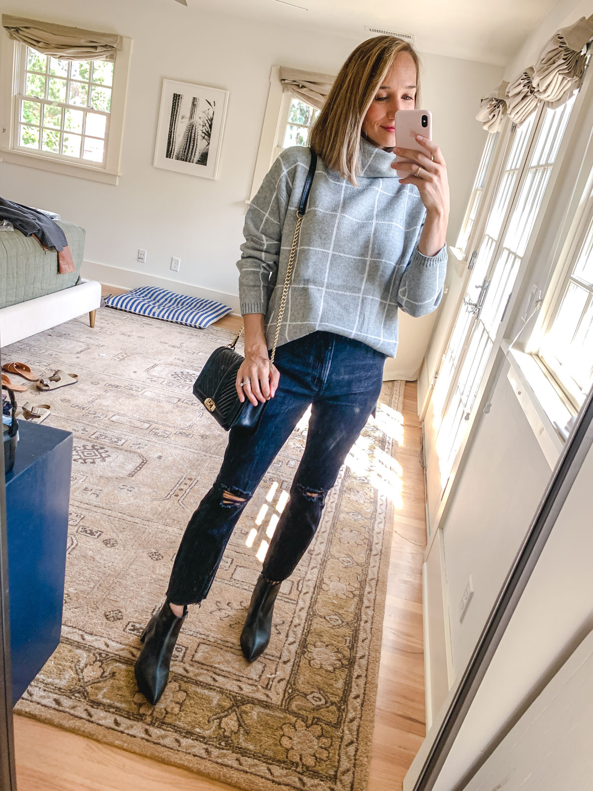 grey turtleneck sweater outfit