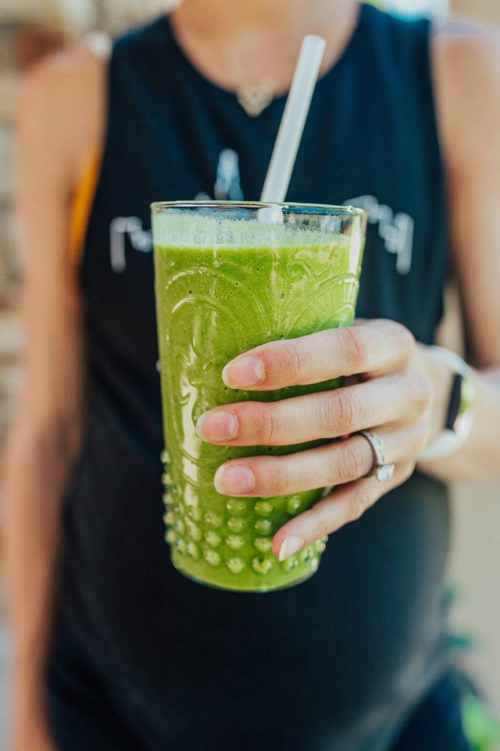 green-detox-smoothie-recipe-the-fox-she-lifestyle-blog