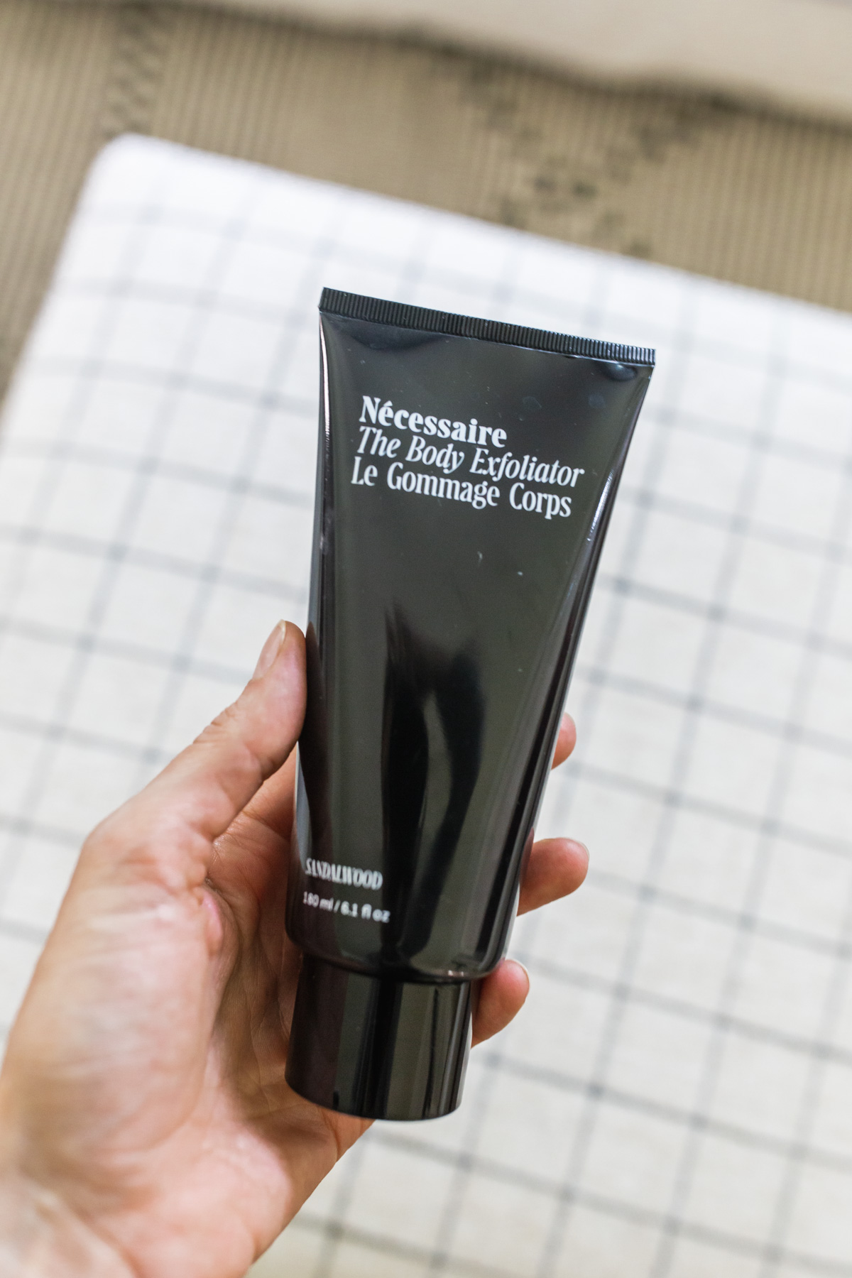 Nécessaire body exfoliator review