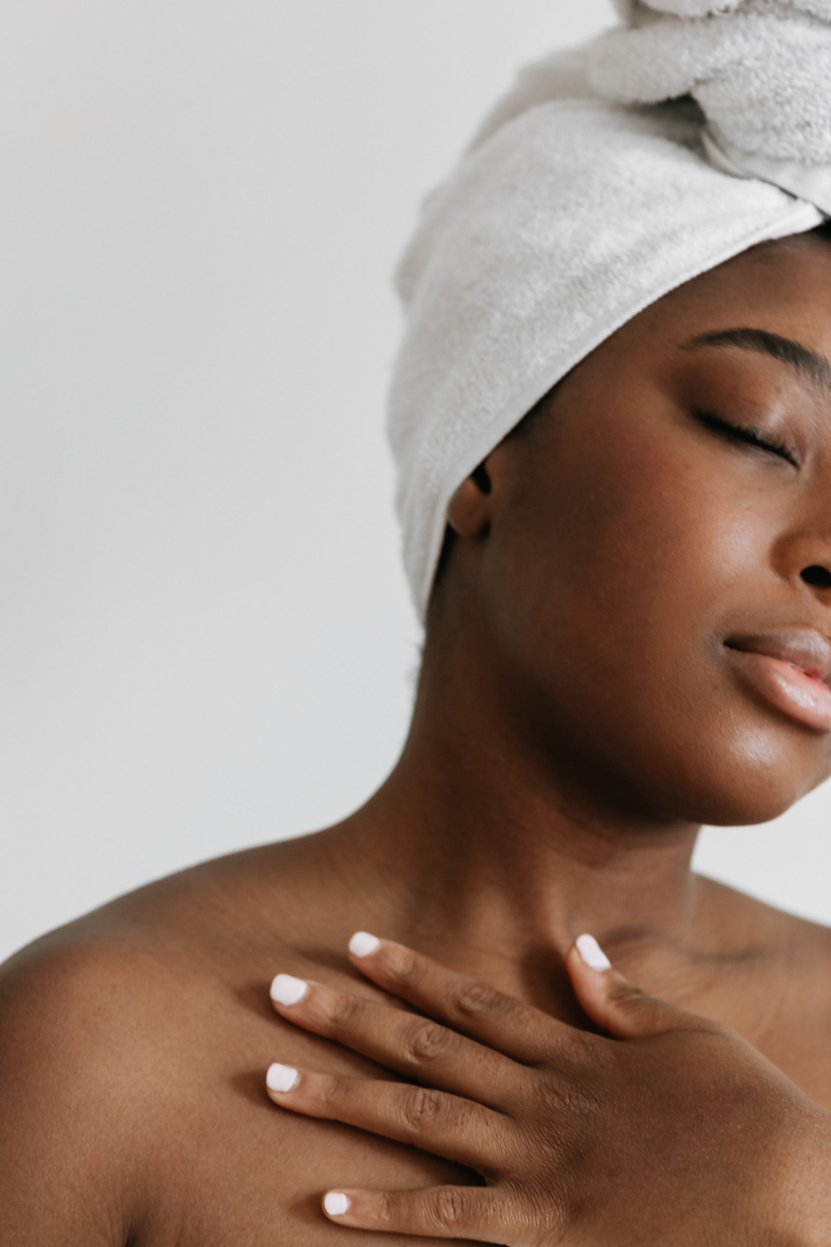 How this Oil Cleansing Method gives you Glowing, Balanced Skin