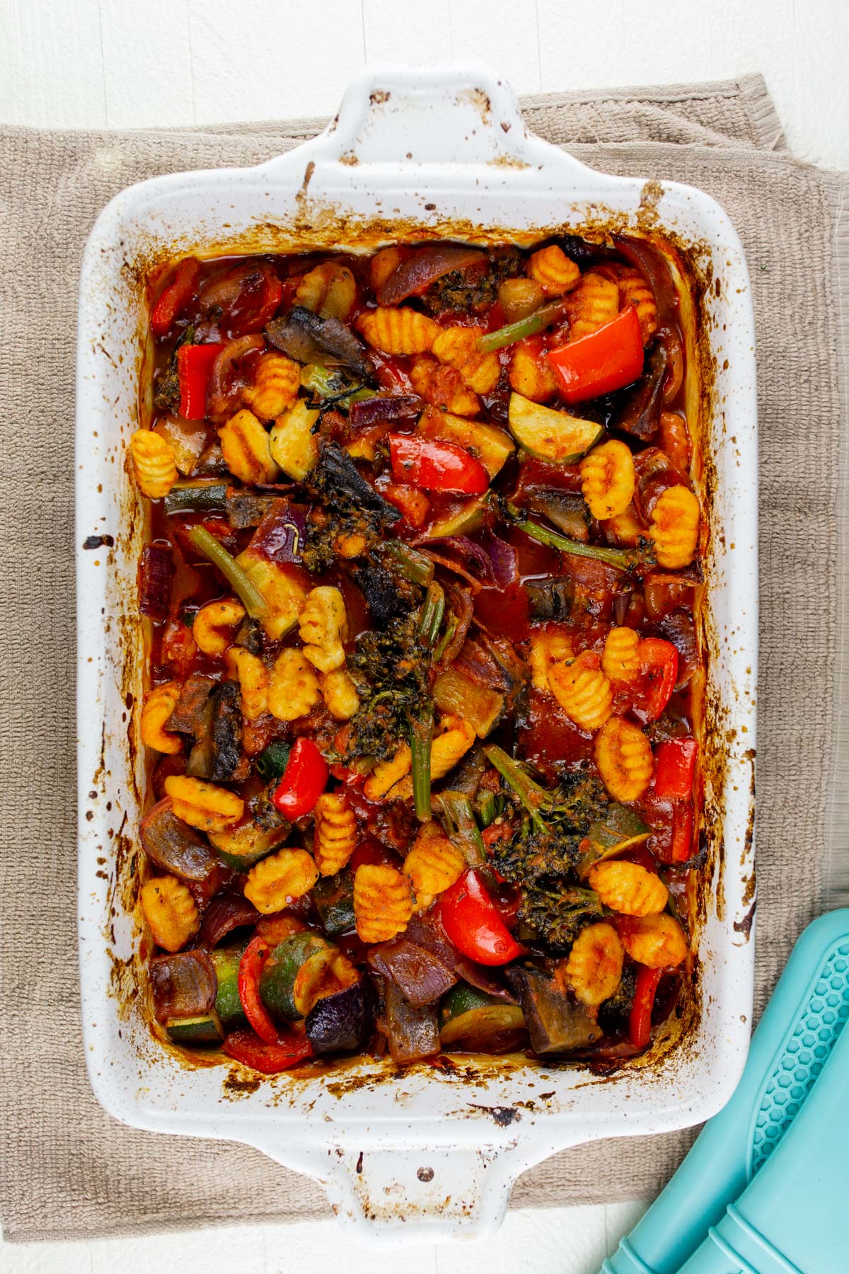 baked gnocchi with roasted vegetables and tomato sauce