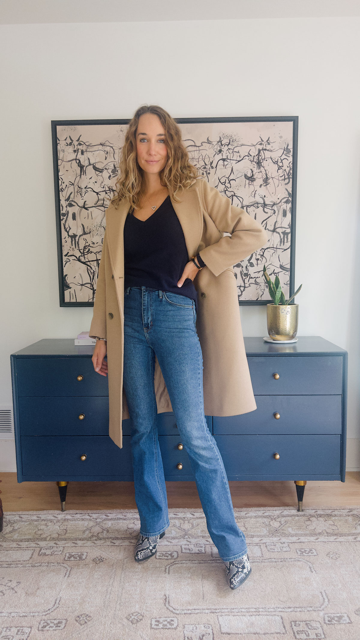 what to wear with flare jeans