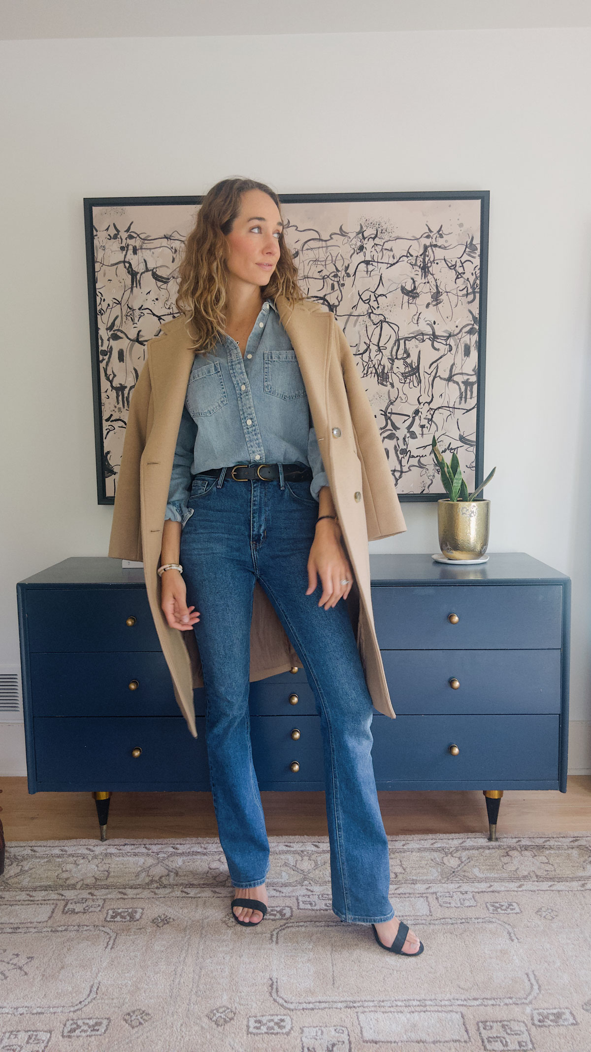 what to wear with flare jeans