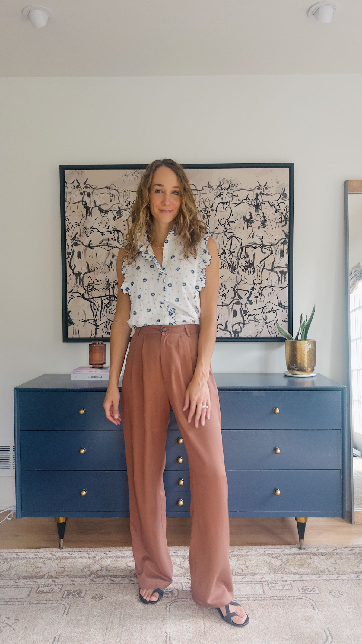 how to style brown pants